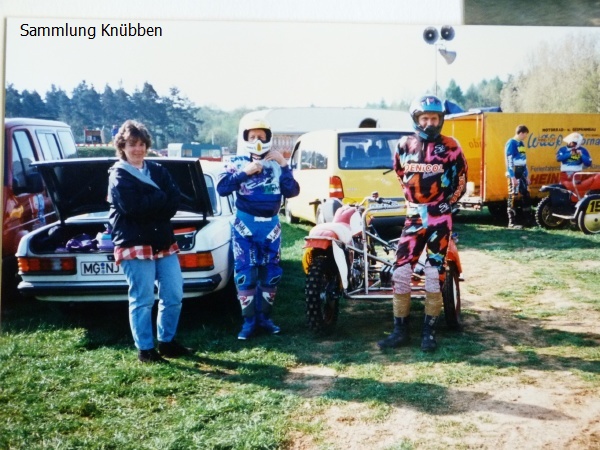 20000515 ClassicMC Fahrerlager.JPG